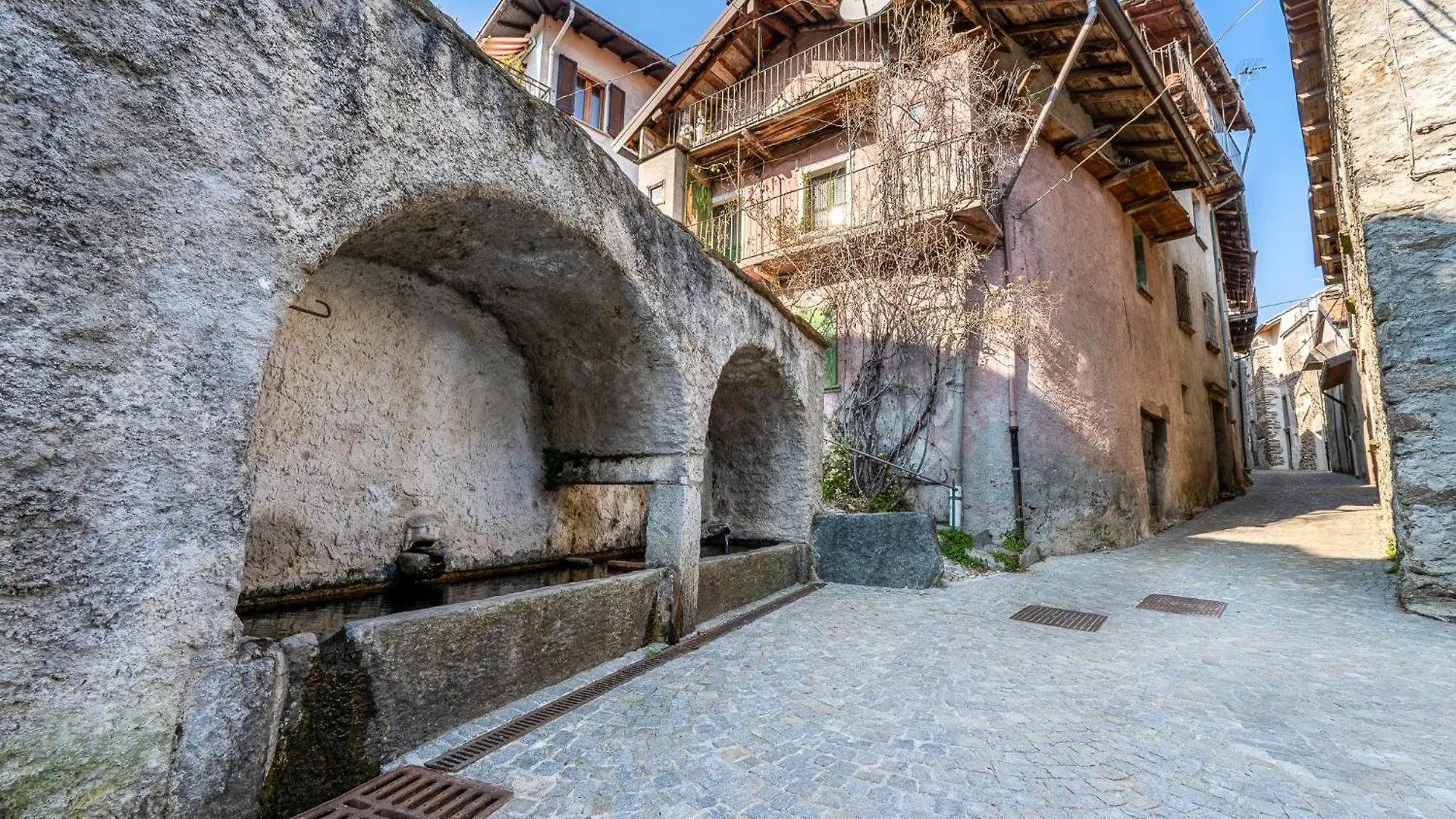 Chiesa San Giuseppe Villa Gravedona Holiday home