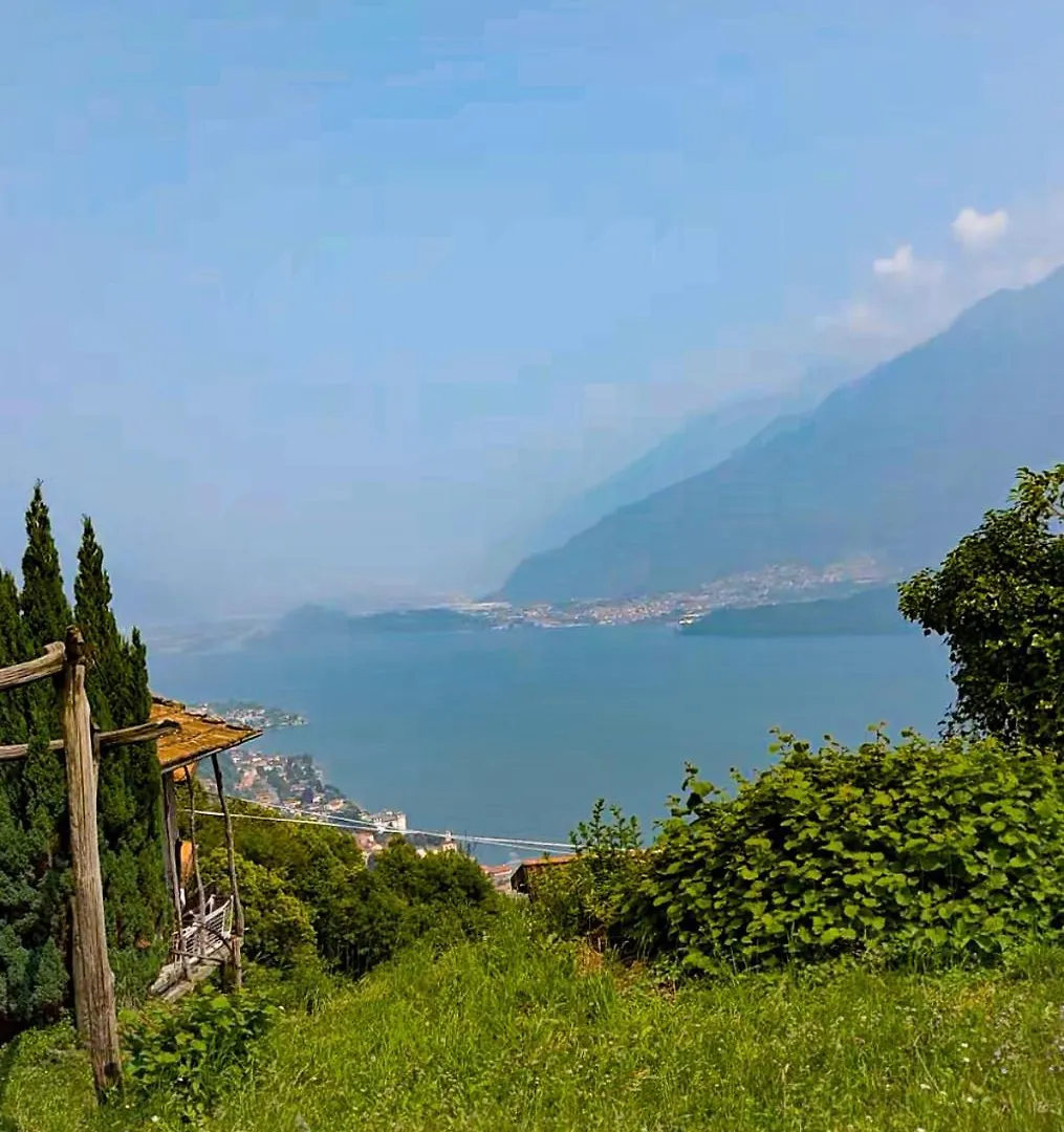 Villa Chiesa San Giuseppe Gravedona Italien